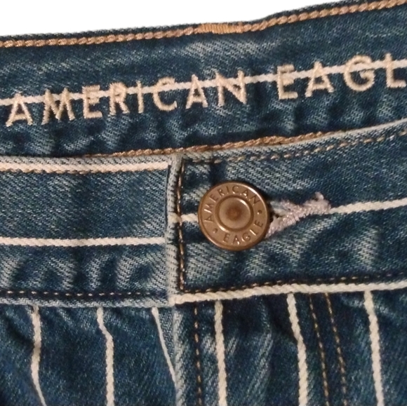 AMERICAN EAGLE Vintage Women's Stretch Striped Blue Denim Mom Jeans Size 14 - Picture 5 of 7